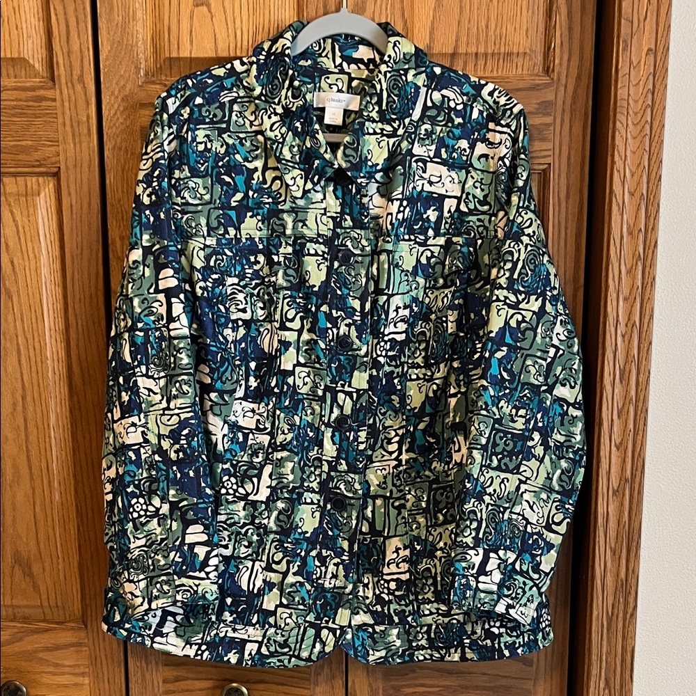 Like new condition. Beautiful Colors, Patterned Jacket - Picture 4 of 8